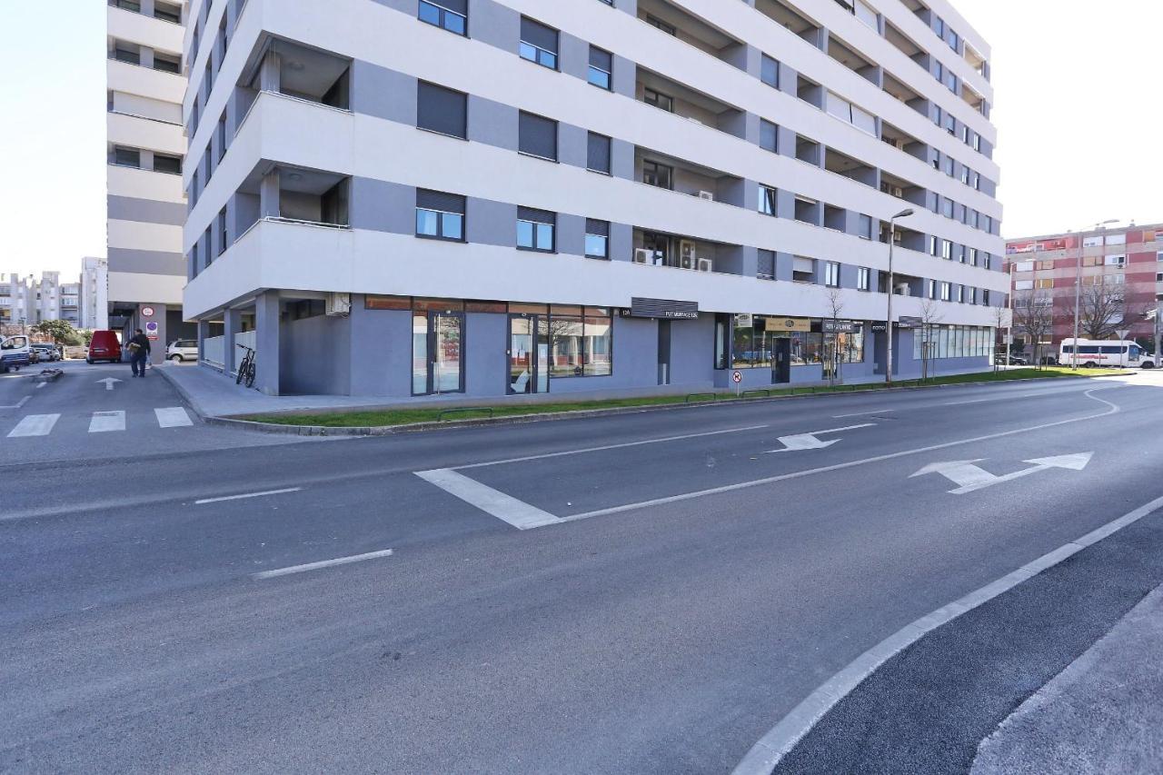 Apartments Luna With Free Parking Zadar Exterior foto