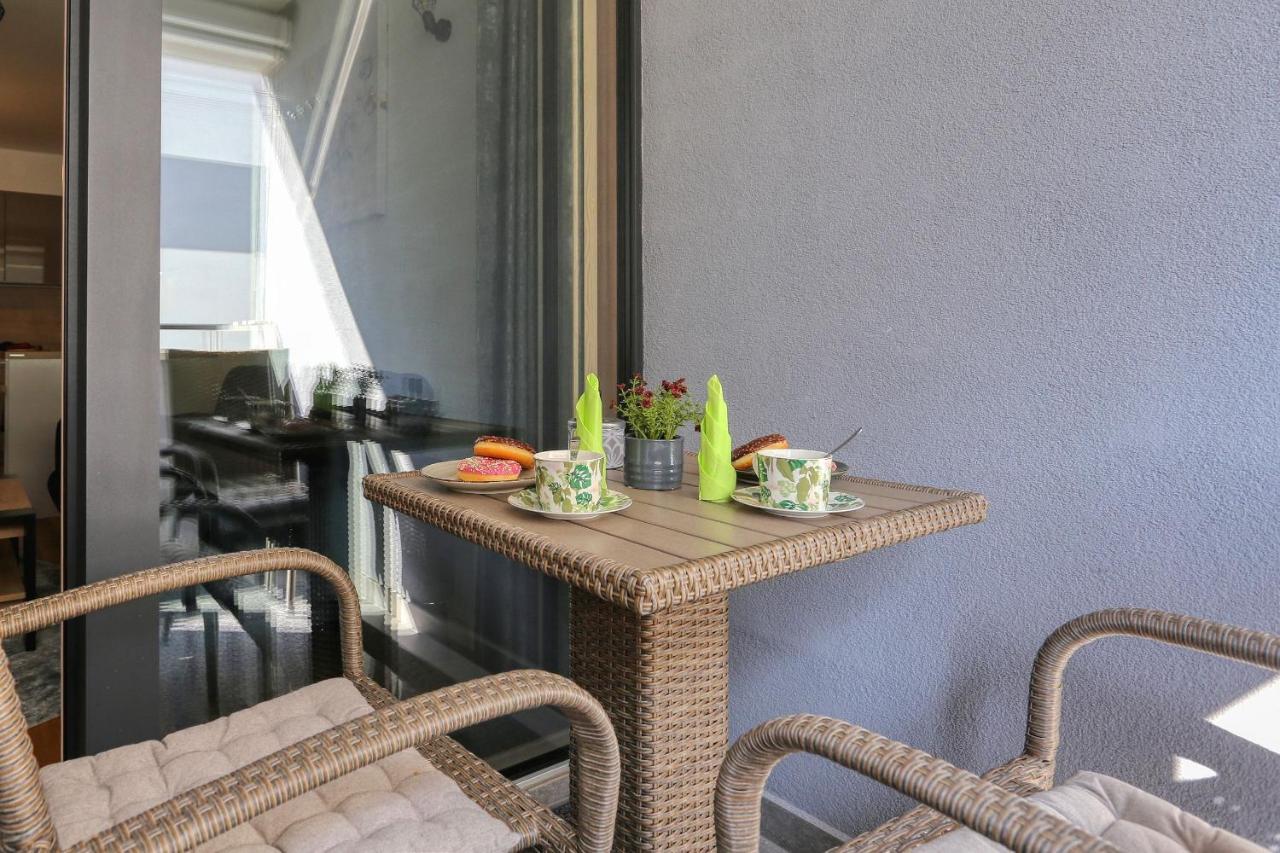 Apartments Luna With Free Parking Zadar Exterior foto